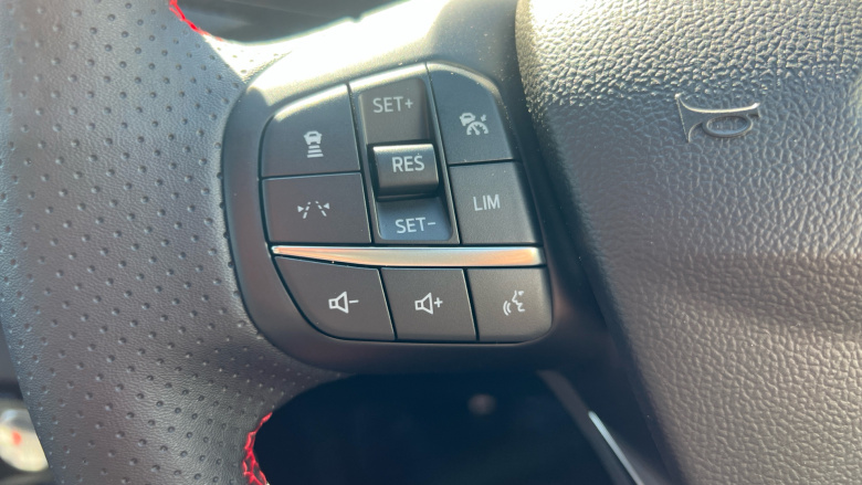 Ford Kuga 2.5 PHEV ST-Line 5dr CVT Estate